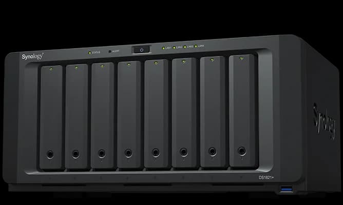 Synology DS1821+ NAS